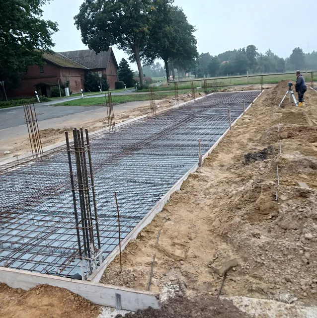 Betonierte Bodenplatte als Fundament vom Maurerbetrieb Kroll